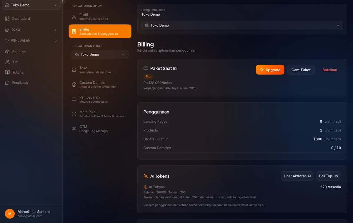dialog Checkout yang terbuka — form kartu kredit dengan field nomor kartu, nama, expiry, CVV; ringkasan paket yang dipilih terlihat di sisi lain dialog